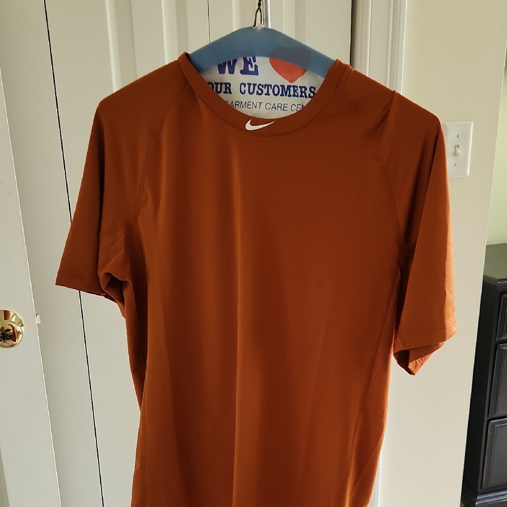 Nike Orange Short Sleeve Tee